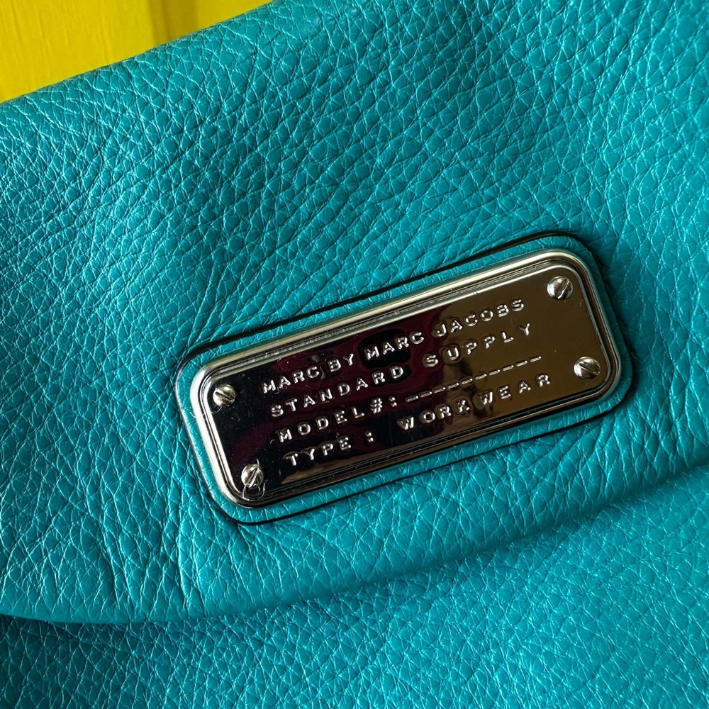 Marc By Marc Jacobs Vibrant Teal Crossbody Bag - Picture 2 of 6